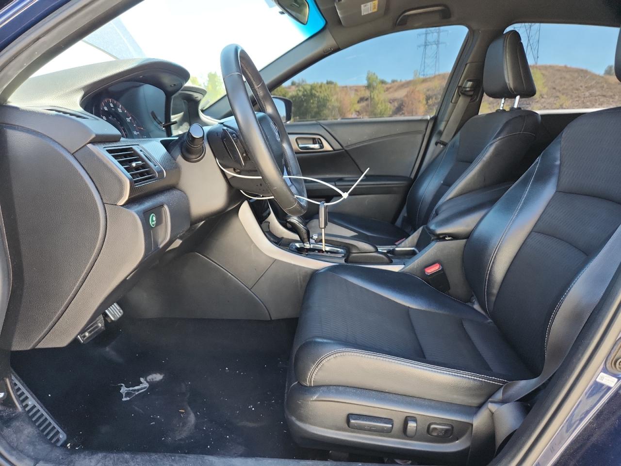 2016 Honda Accord Sport VIN: 1HGCR2F52GA125735 Lot: 81725745