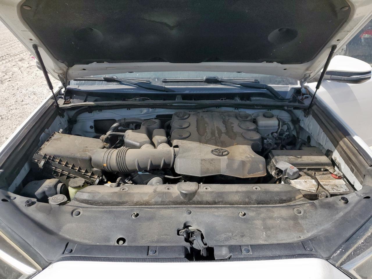 2015 Toyota 4Runner Sr5 VIN: JTEZU5JRXF5086768 Lot: 81672805