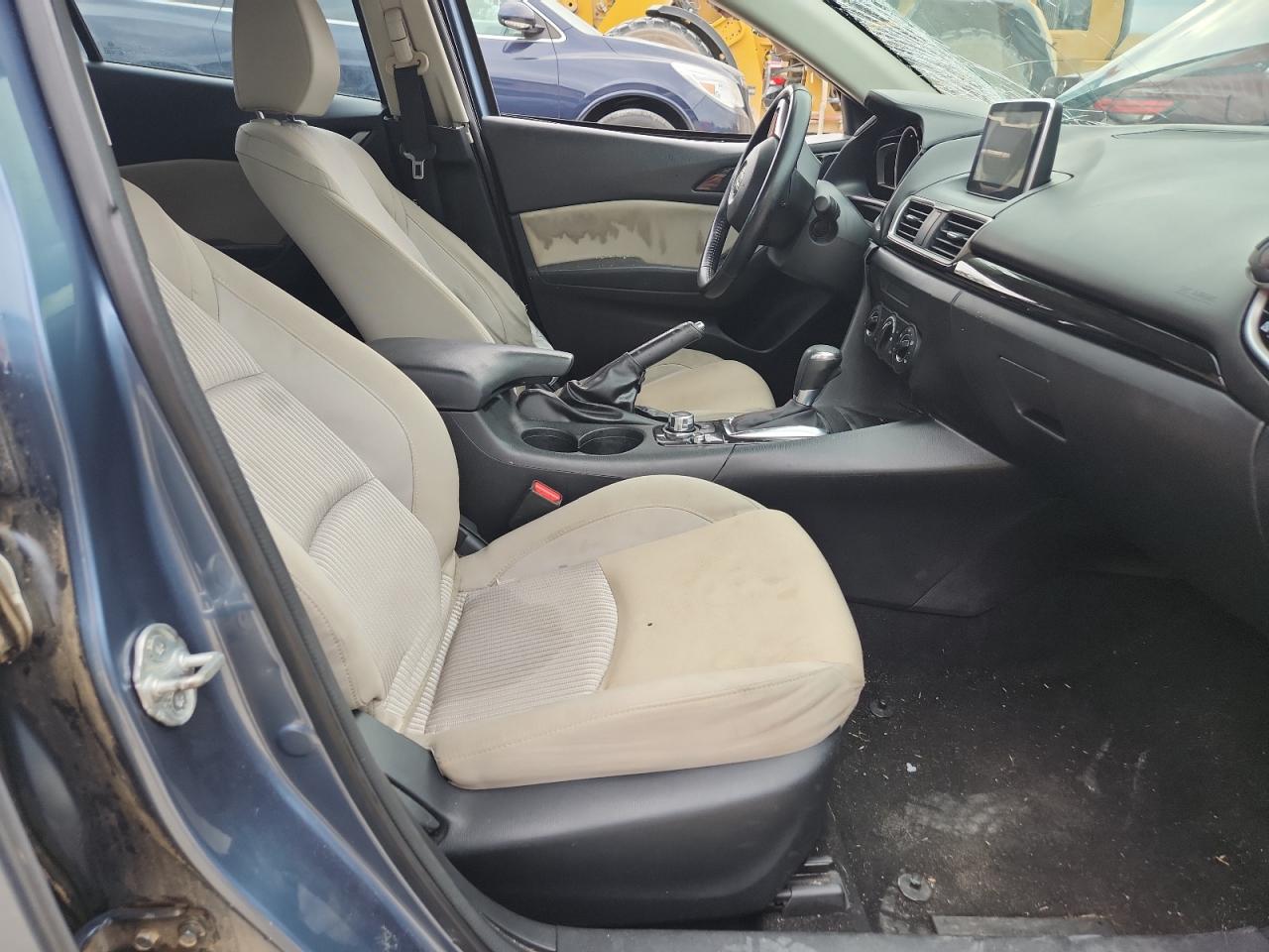 2016 Mazda 3 Touring VIN: 3MZBM1V77GM279637 Lot: 84375915