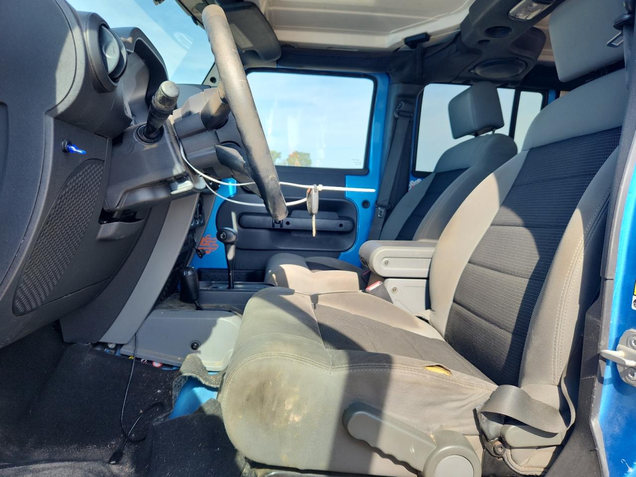 2010 Jeep Wrangler Unlimited Sport VIN: 1J4BA3H1XAL102775 Lot: 80246135