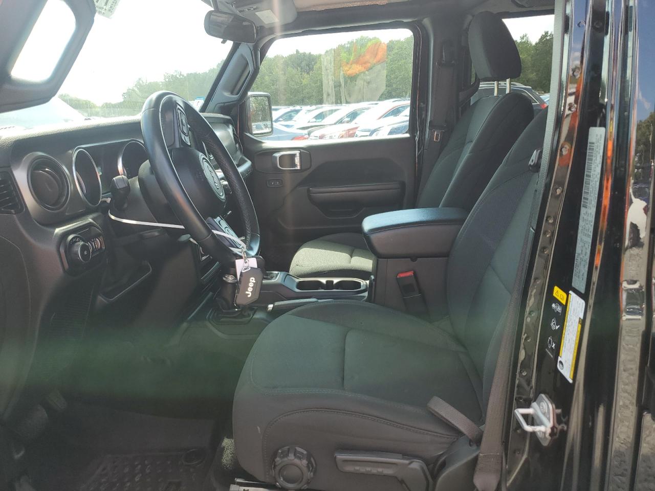 2020 Jeep Wrangler Unlimited Sport VIN: 1C4HJXDG3LW242248 Lot: 71009175