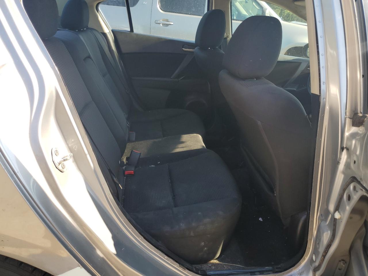 2012 Mazda 3 I VIN: JM1BL1V82C1611537 Lot: 81307525