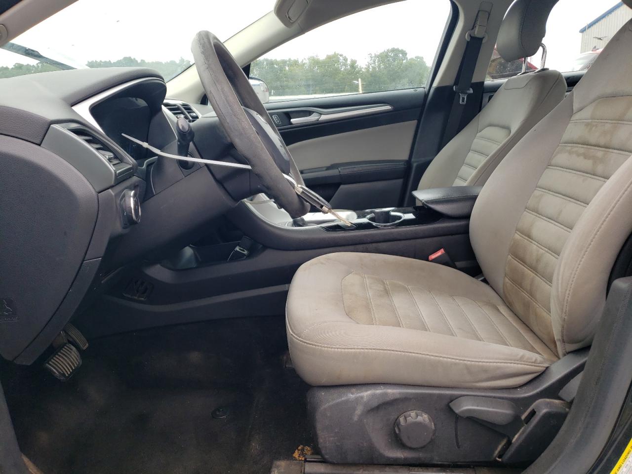 2014 Ford Fusion S VIN: 3FA6P0G7XER329388 Lot: 71286765