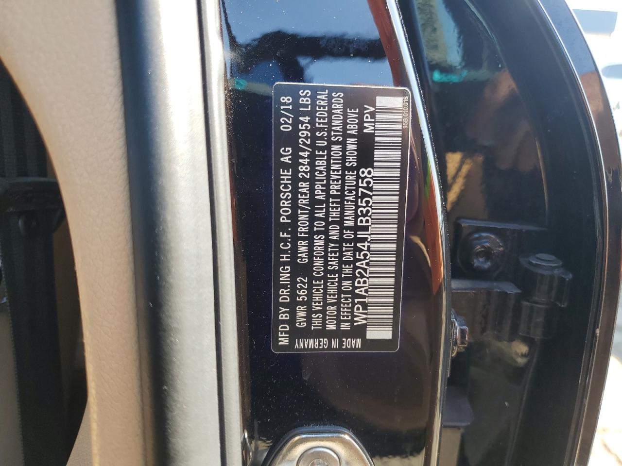 2018 Porsche Macan S VIN: WP1AB2A54JLB35758 Lot: 71875845