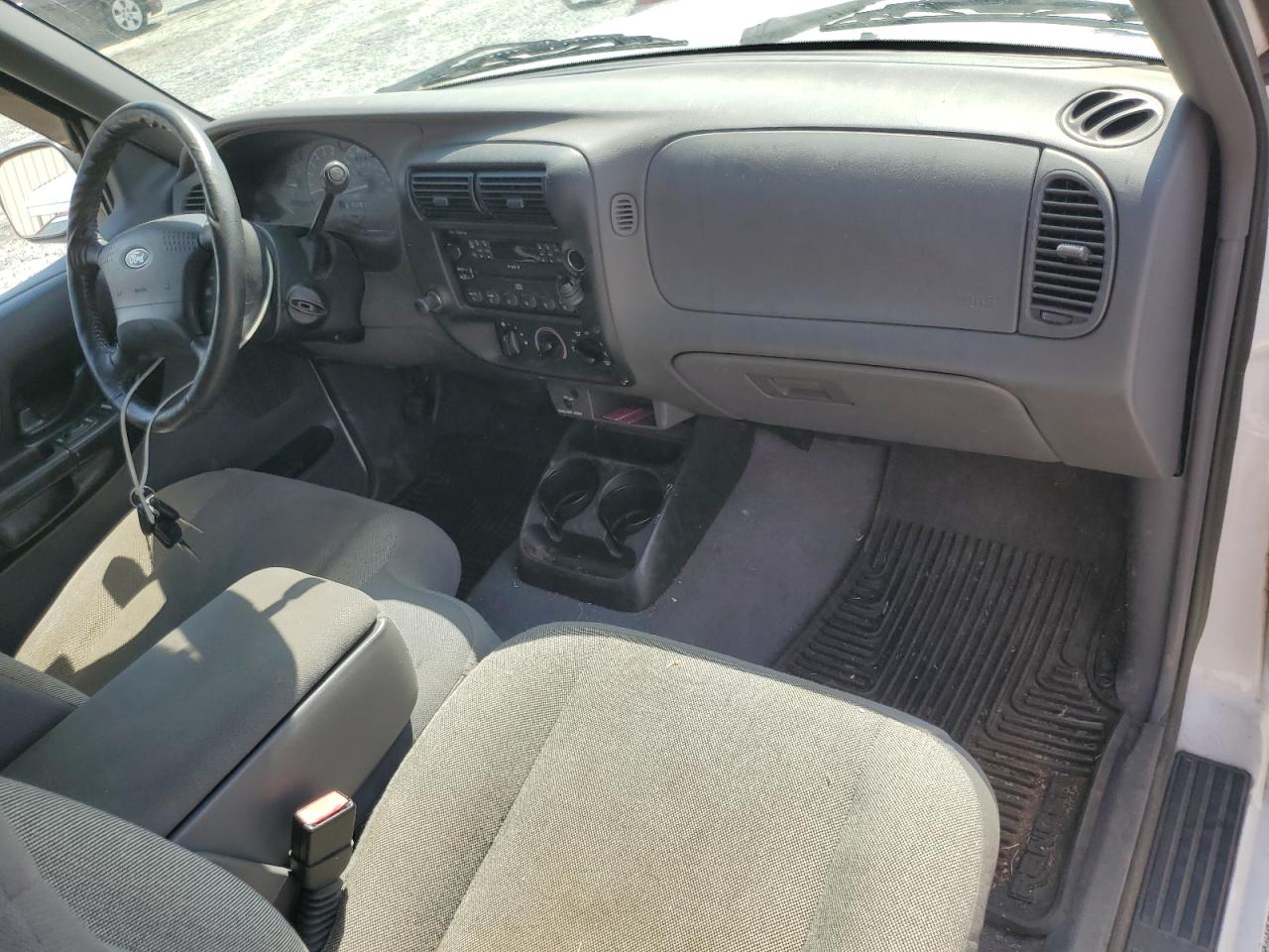 2001 Ford Ranger Super Cab VIN: 1FTYR14UX1TA61853 Lot: 71683685