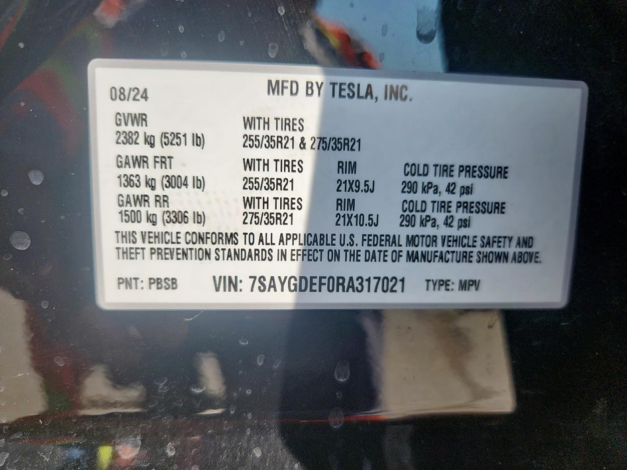 2024 Tesla Model Y VIN: 7SAYGDEF0RA317021 Lot: 70458195