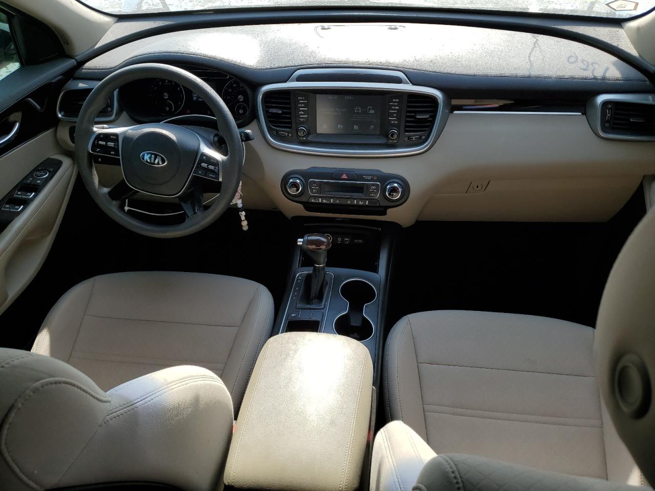 2019 Kia Sorento Lx VIN: 5XYPG4A52KG494354 Lot: 81066175