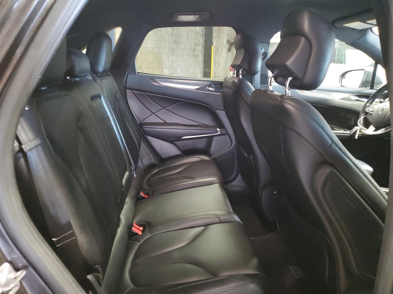 2017 Lincoln Mkc Premiere VIN: 5LMCJ1D98HUL13299 Lot: 80999855