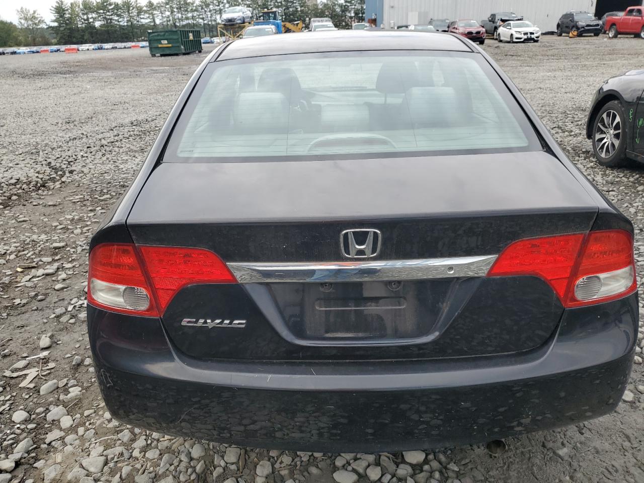 2009 Honda Civic Lx VIN: 19XFA16569E047764 Lot: 84042375
