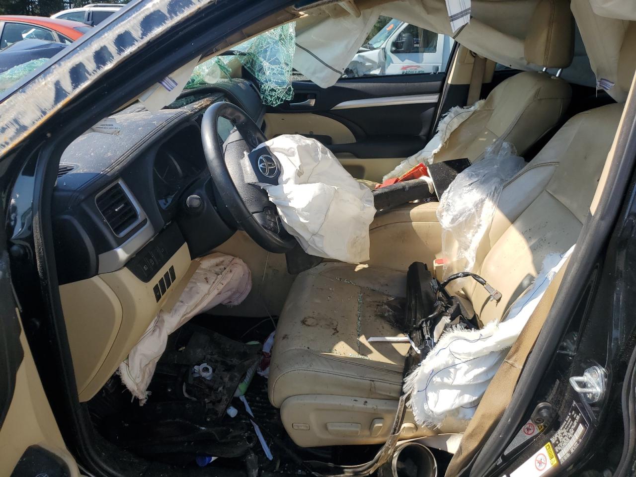 2017 Toyota Highlander Se VIN: 5TDJZRFH9HS370562 Lot: 70571705