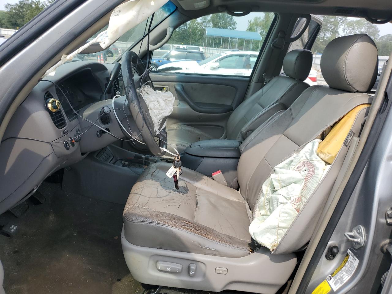 2006 Toyota Sequoia Sr5 VIN: 5TDBT44A36S272610 Lot: 71826085