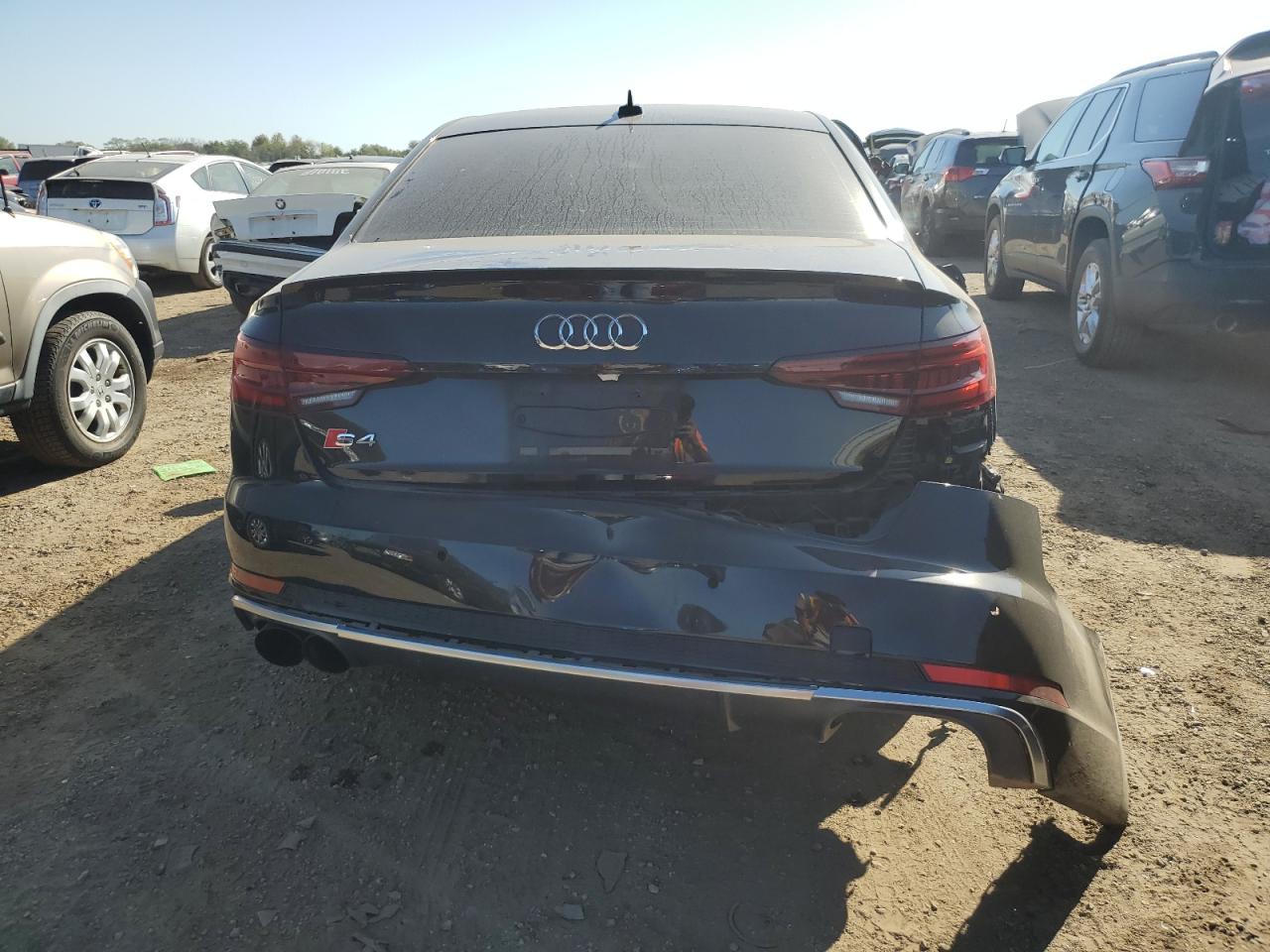 2018 Audi S4 Premium Plus VIN: WAUB4AF40JA111220 Lot: 83956425