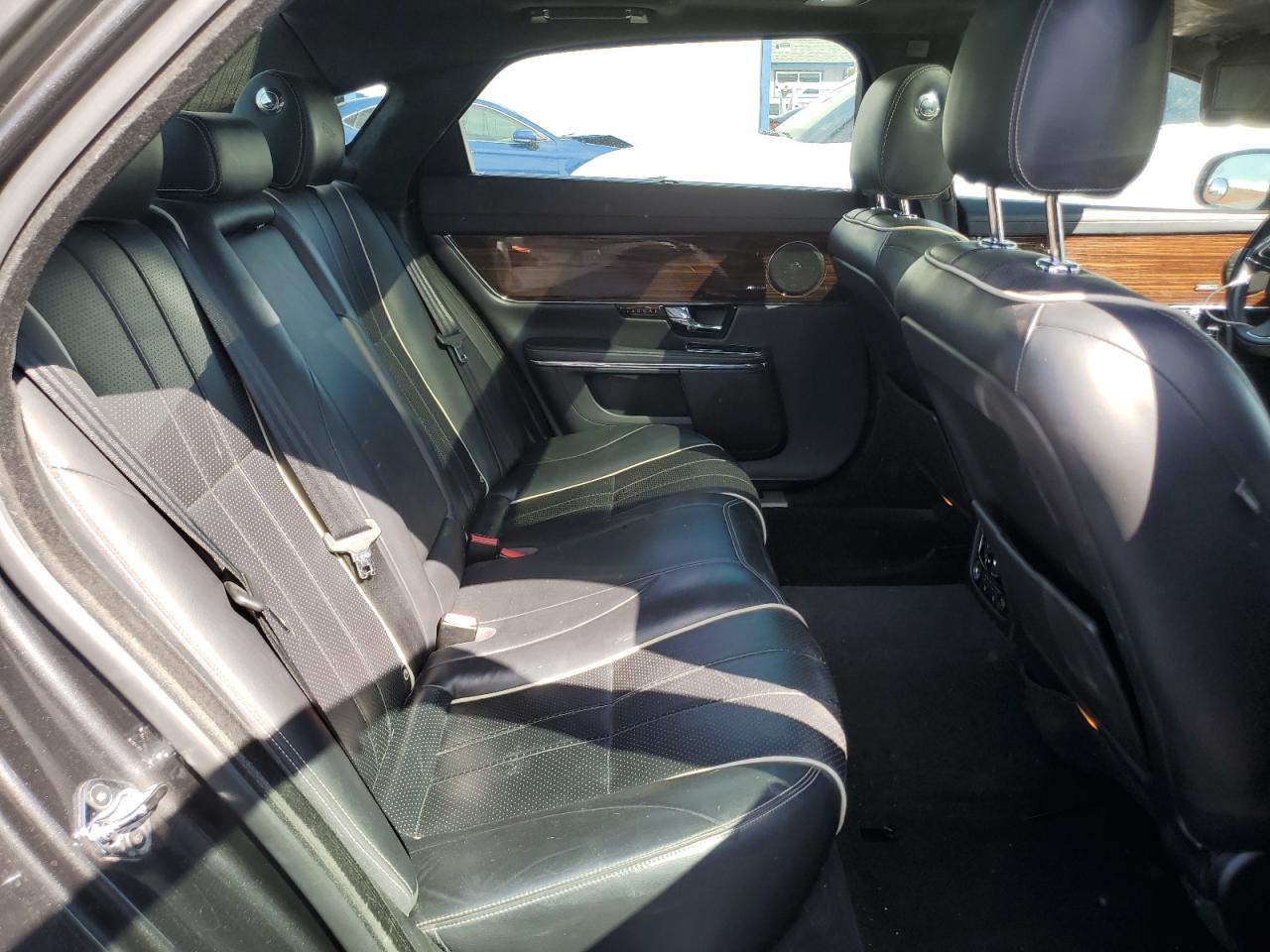 2013 Jaguar Xjl Portfolio VIN: SAJWA2GB8DLV42365 Lot: 81064925