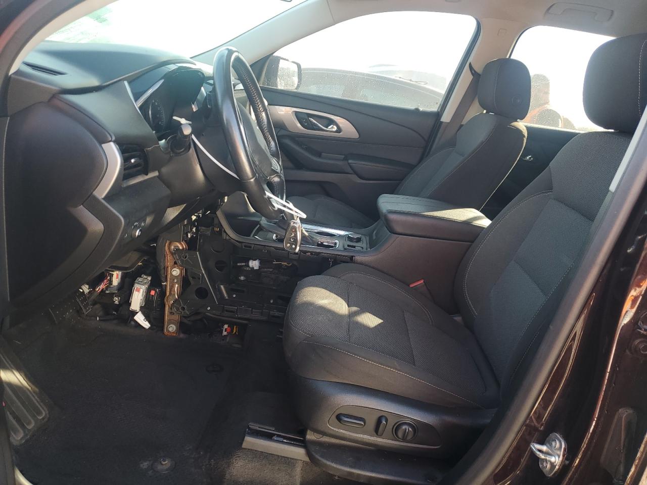 2020 Chevrolet Traverse Lt VIN: 1GNERGKW8LJ196054 Lot: 84007255