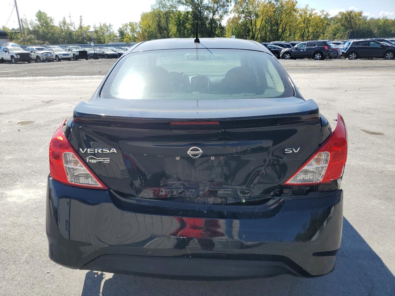 2017 Nissan Versa S VIN: 3N1CN7AP6HL842393 Lot: 80792555