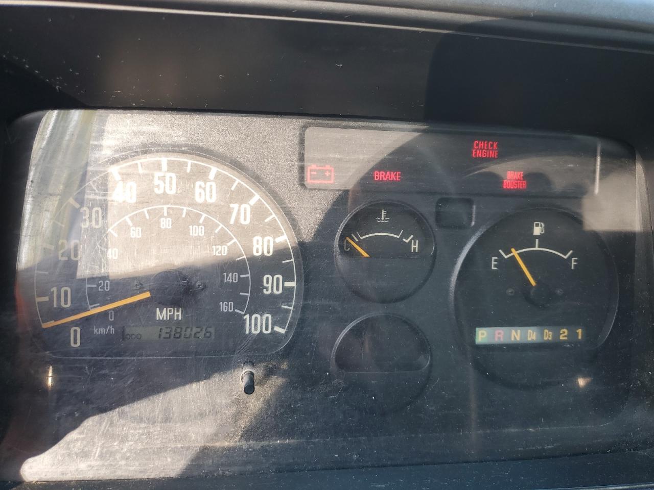 2005 Isuzu Npr VIN: 4KLB4B1U25J800150 Lot: 81444095
