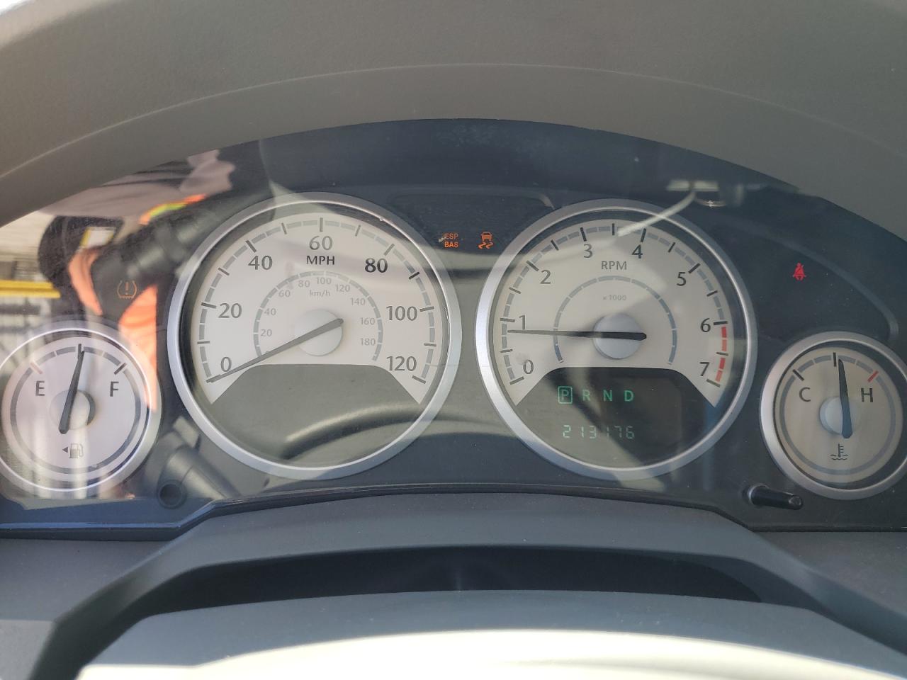 2008 Chrysler Town & Country Lx VIN: 2A8HR44H18R743471 Lot: 81241205