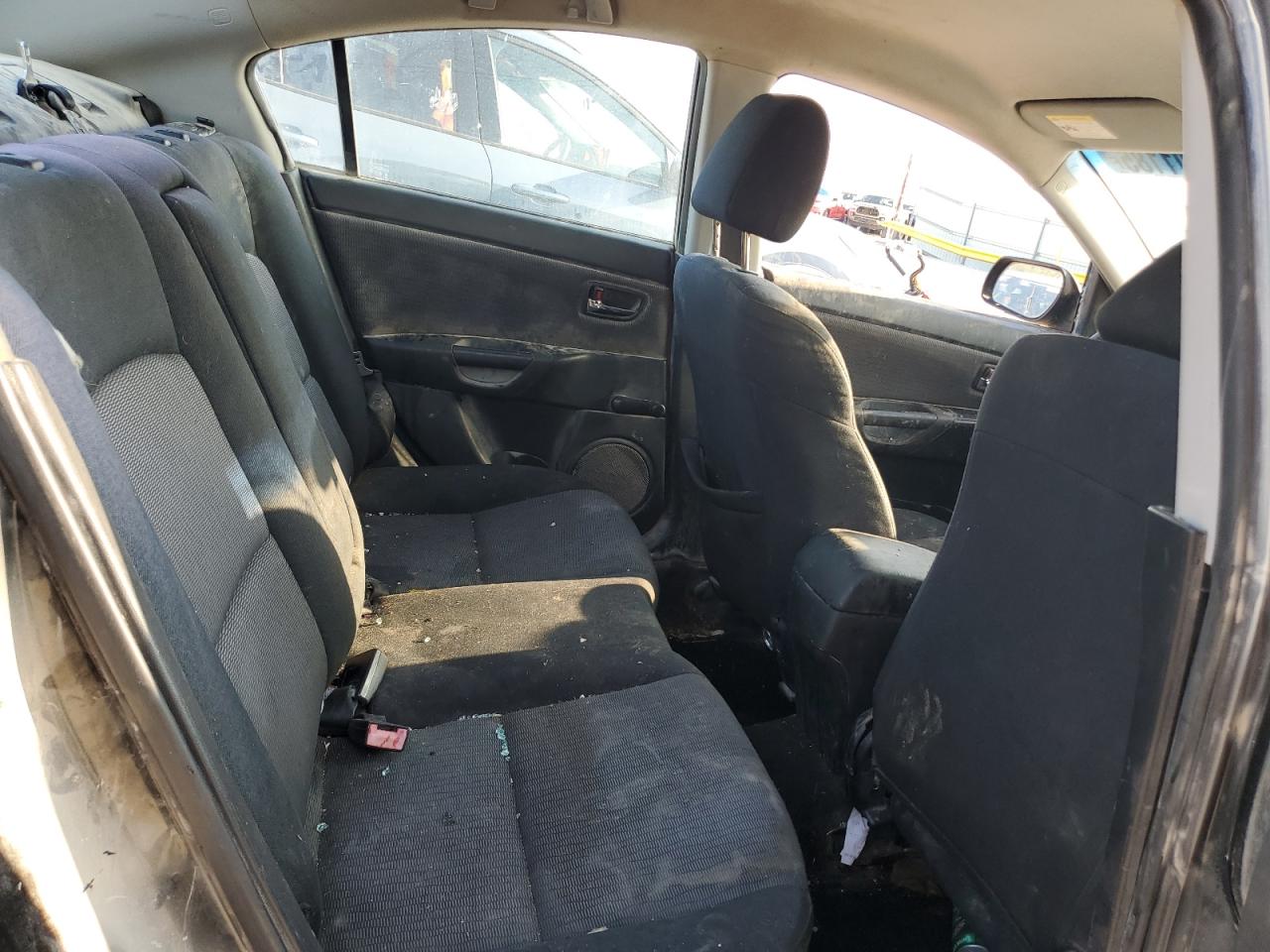 2008 Mazda 3 I VIN: JM1BK32F881105171 Lot: 80101185