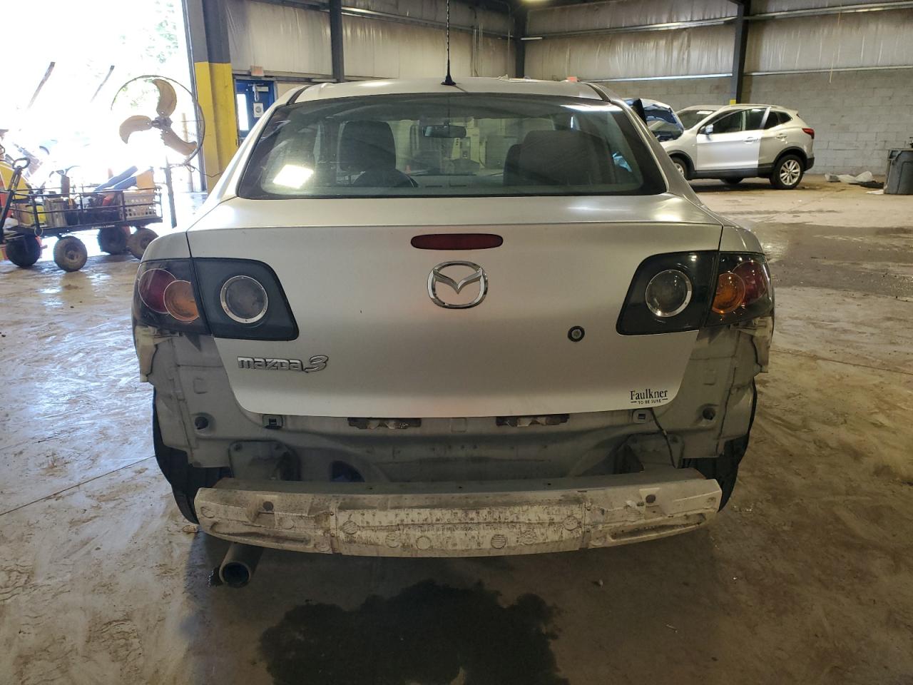 2005 Mazda 3 S VIN: JM1BK323851307266 Lot: 80784615