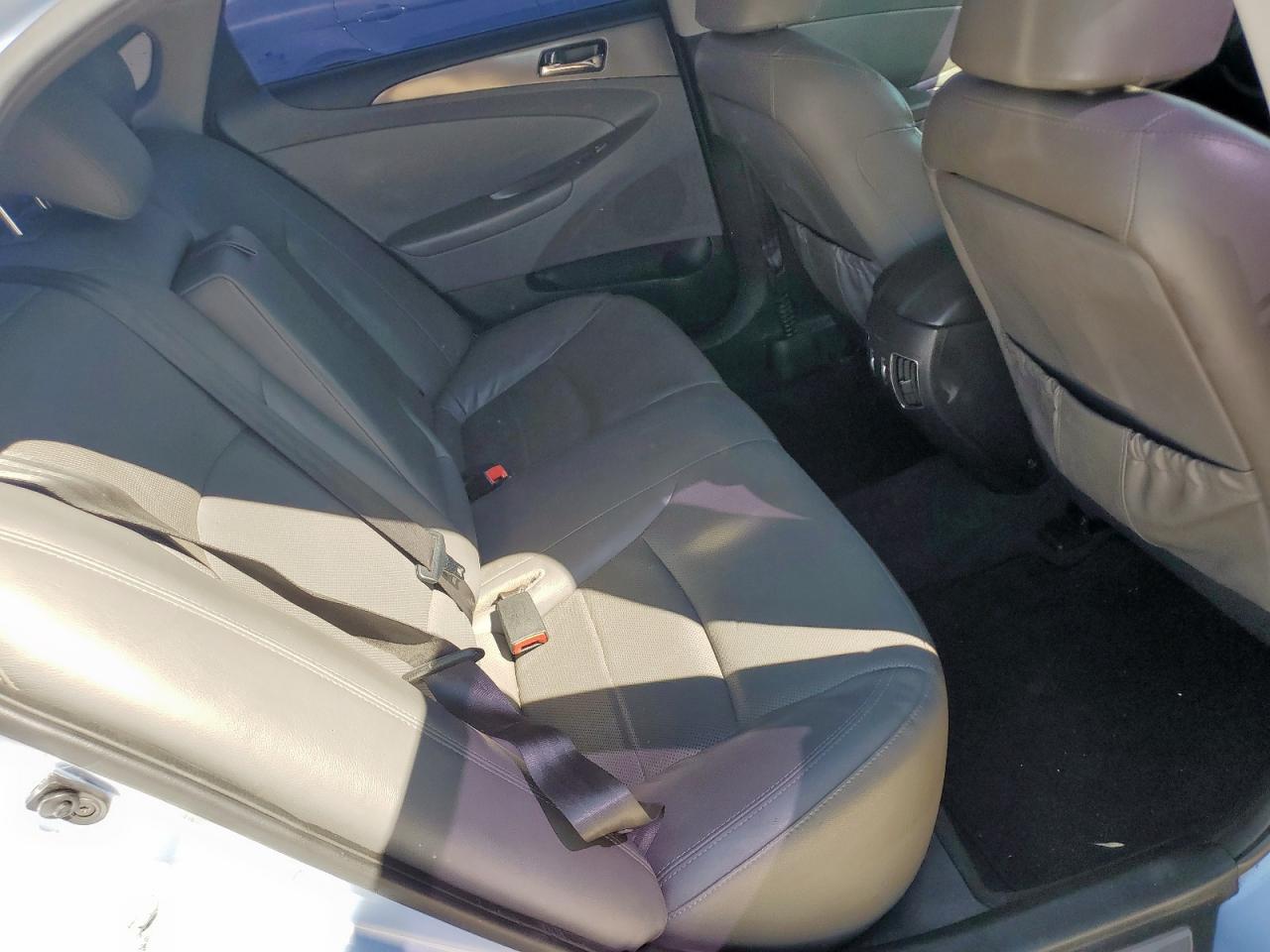 2013 Hyundai Sonata Hybrid VIN: KMHEC4A49DA099306 Lot: 84017325