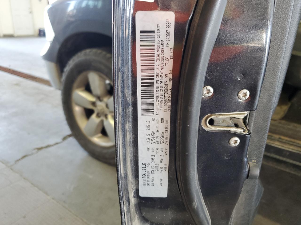 2017 Ram 1500 Slt VIN: 1C6RR7TT3HS869176 Lot: 81069455