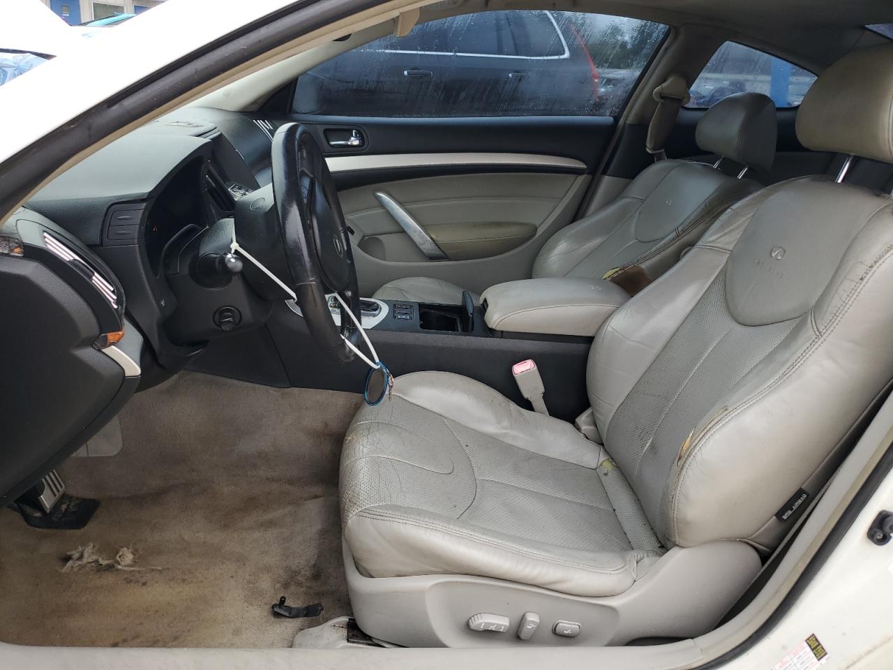 2008 Infiniti G37 Base VIN: JNKCV64E18M130749 Lot: 81529135