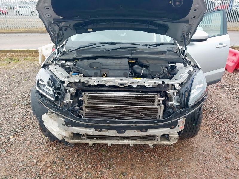 2019 JAGUAR E-PACE D AWD 2.0D 5DR