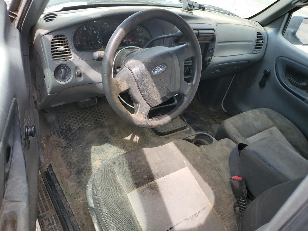 2011 Ford Ranger Super Cab VIN: 1FTLR1EE1BPA43124 Lot: 81074125