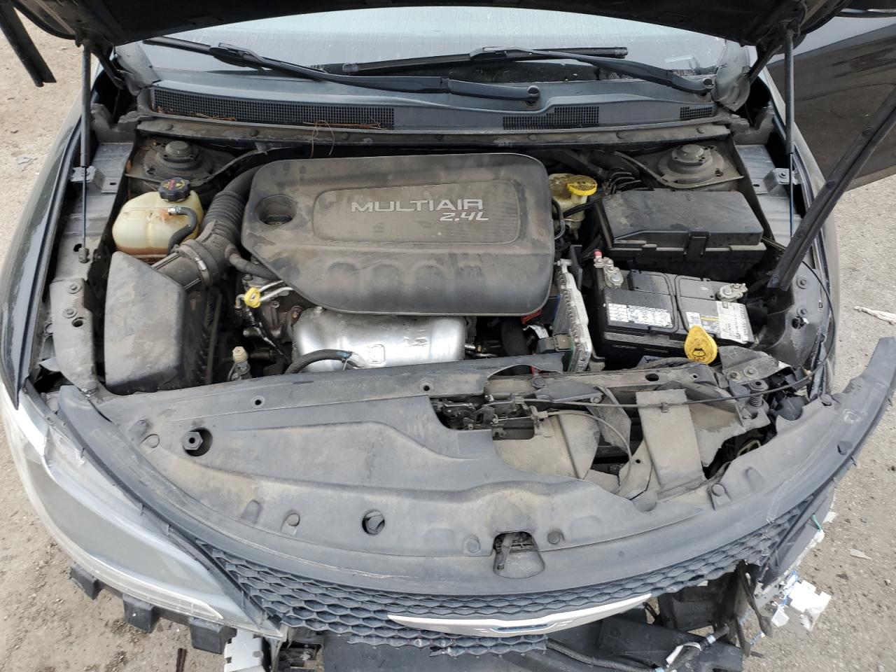 2015 Chrysler 200 C VIN: 1C3CCCCB8FN545155 Lot: 80322635