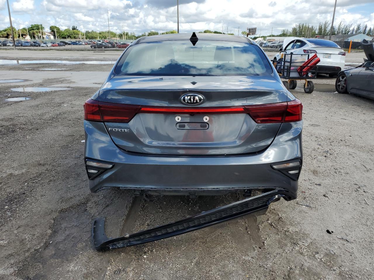 2021 Kia Forte Fe VIN: 3KPF24AD3ME323324 Lot: 83787755