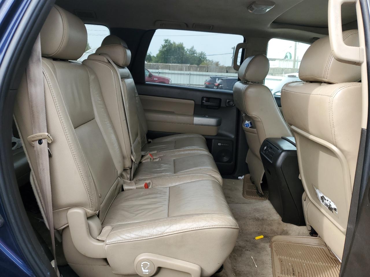 2008 Toyota Sequoia Sr5 VIN: 5TDBY64A88S010646 Lot: 84166055