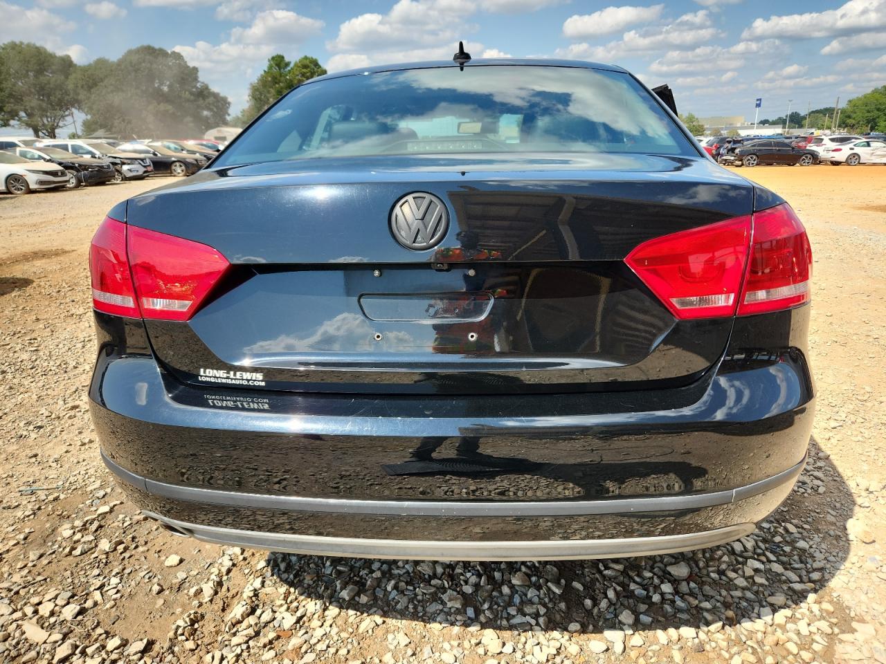 2013 Volkswagen Passat Sel VIN: 1VWCN7A36DC056008 Lot: 72098365