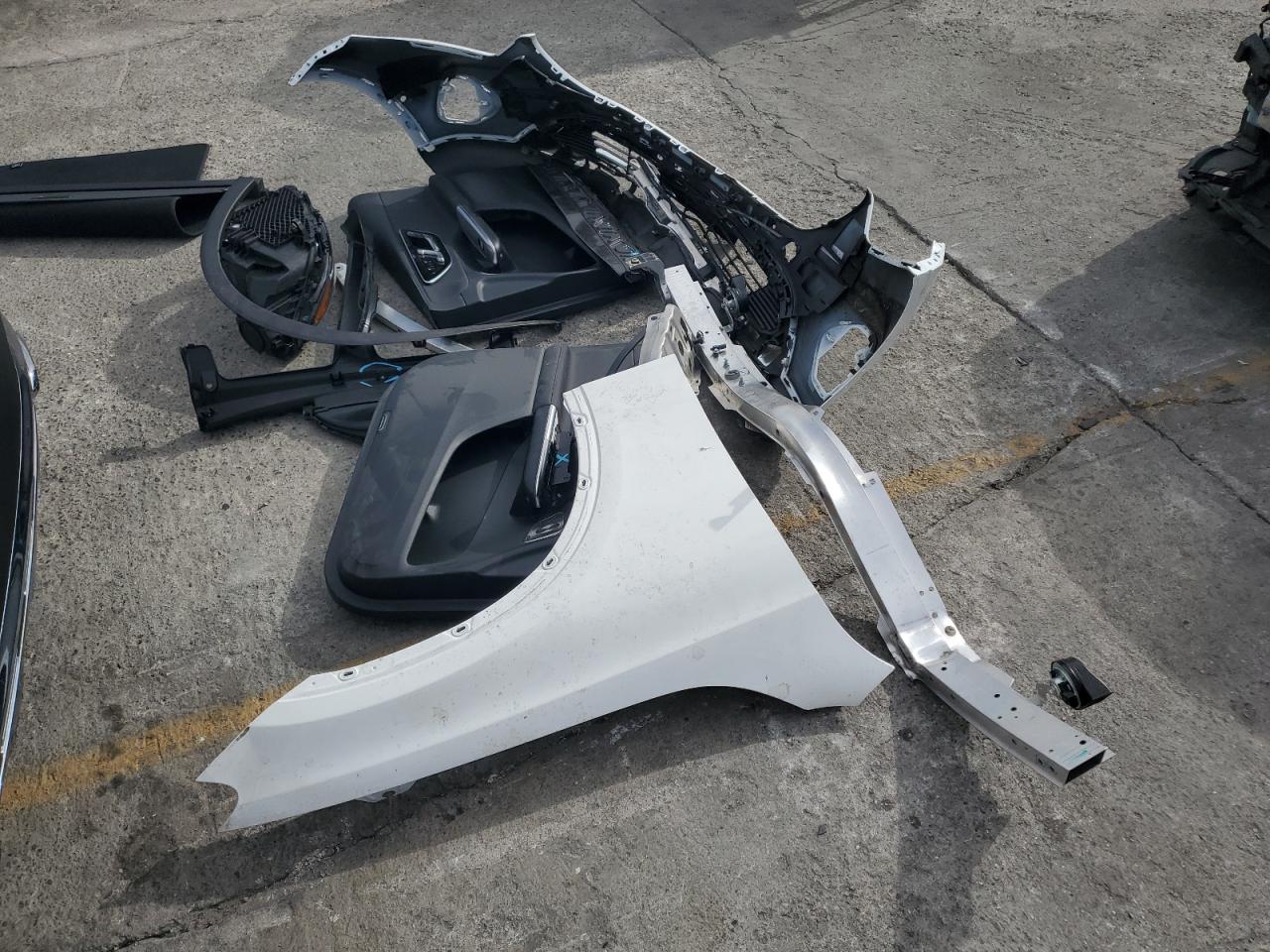 2025 Mercedes-Benz Glc 300 4Matic VIN: W1NKM4HBXSU091034 Lot: 81883315