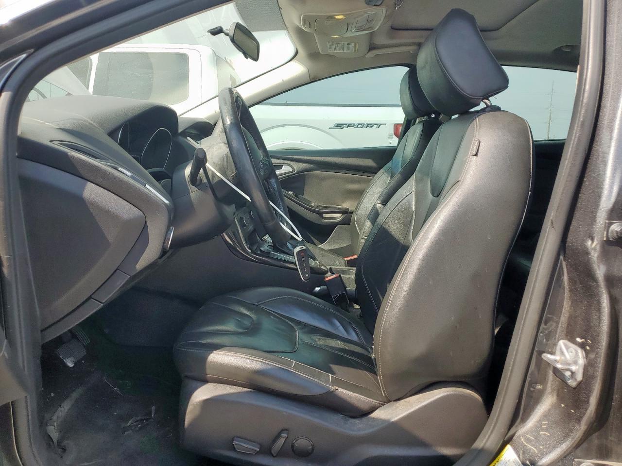 2018 Ford Focus Titanium VIN: 1FADP3N23JL232915 Lot: 72016015