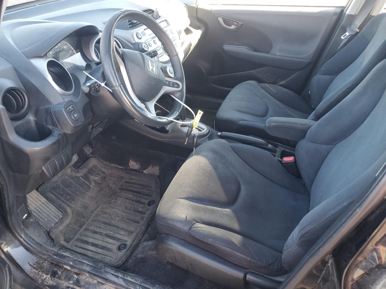 2009 Honda Fit Sport VIN: JHMGE884X9S013991 Lot: 81569405