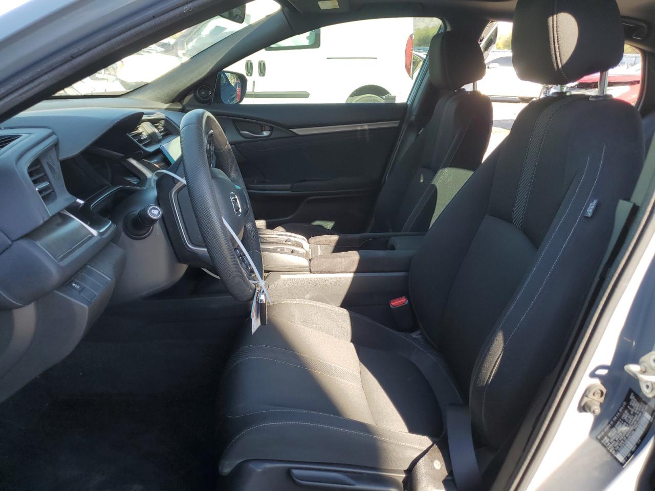 2018 Honda Civic Ex VIN: SHHFK7H52JU201333 Lot: 82154405