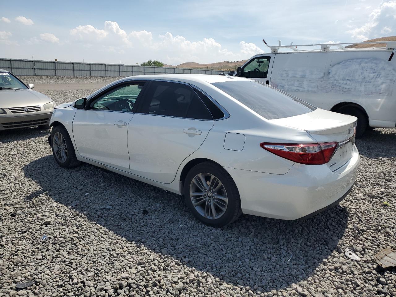 2016 Toyota Camry Le white sedan gasoline 4T1BF1FK3GU261319 photo #3