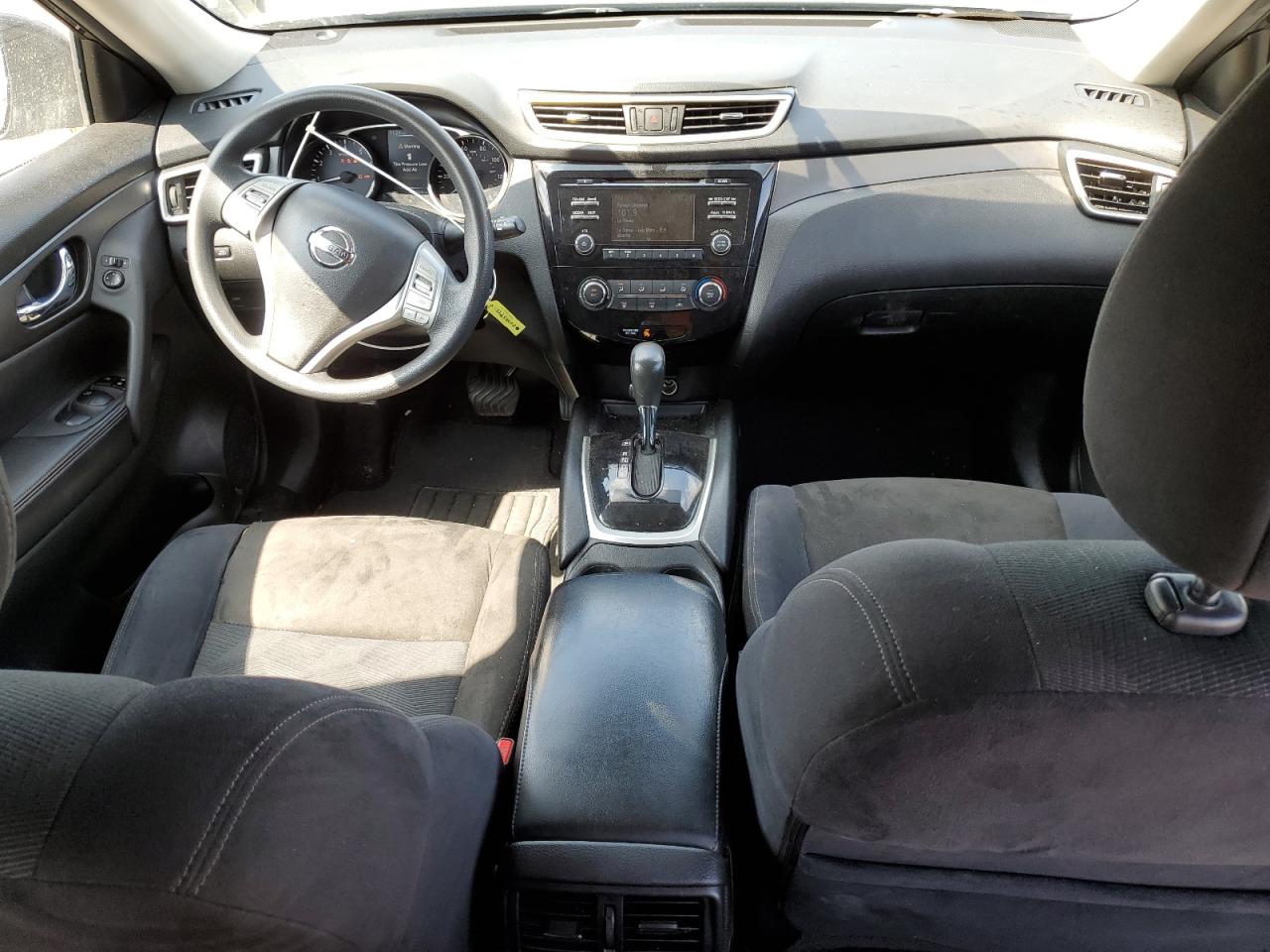 2016 Nissan Rogue S VIN: JN8AT2MT1GW017588 Lot: 80723995