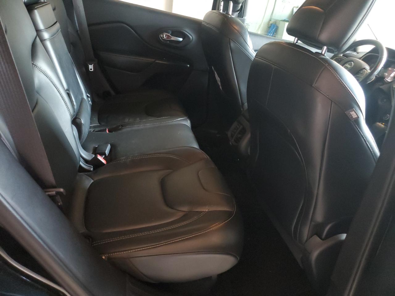 2015 Jeep Cherokee Limited VIN: 1C4PJMDS6FW648334 Lot: 81461655