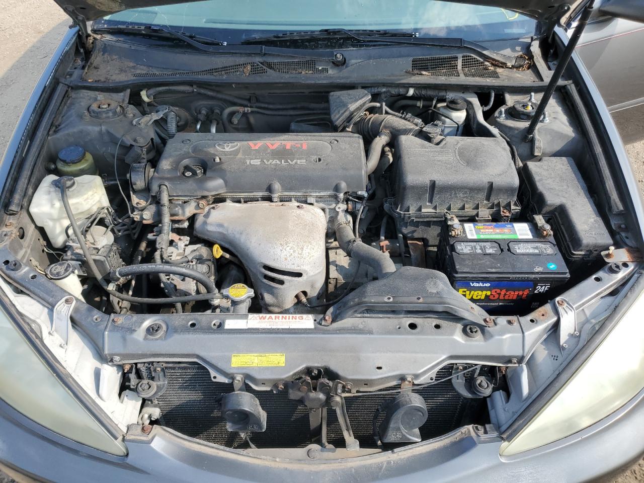 2004 Toyota Camry Le VIN: 4T1BE32KX4U889801 Lot: 80015985