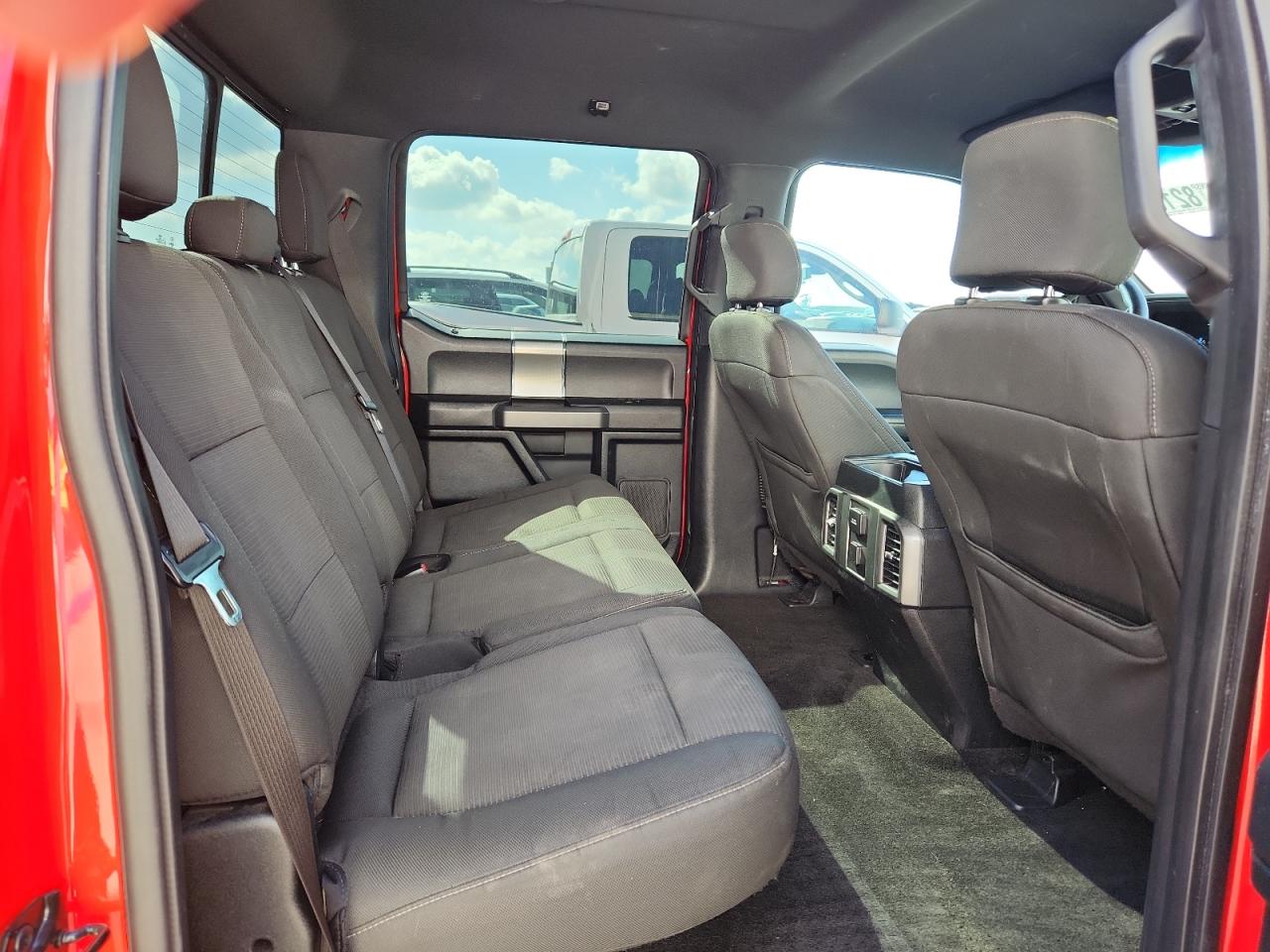 2015 Ford F150 Supercrew VIN: 1FTEW1CP5FKD46562 Lot: 82102975