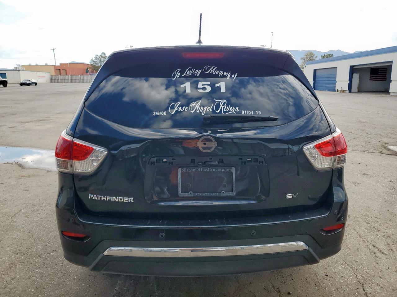 2015 Nissan Pathfinder S VIN: 5N1AR2MN4FC672058 Lot: 81753305