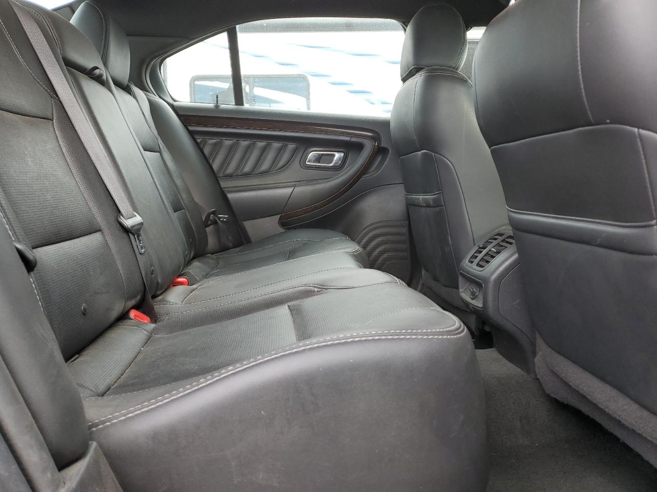 2014 Ford Taurus Limited VIN: 1FAHP2F82EG176687 Lot: 84568895