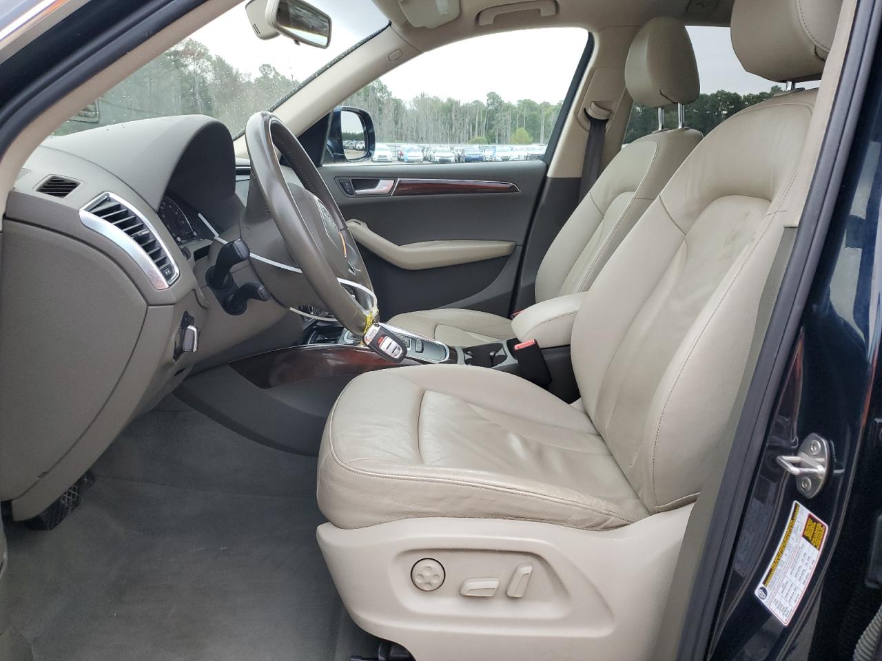 2011 Audi Q5 Premium VIN: WA1CFAFP7BA036958 Lot: 71809735