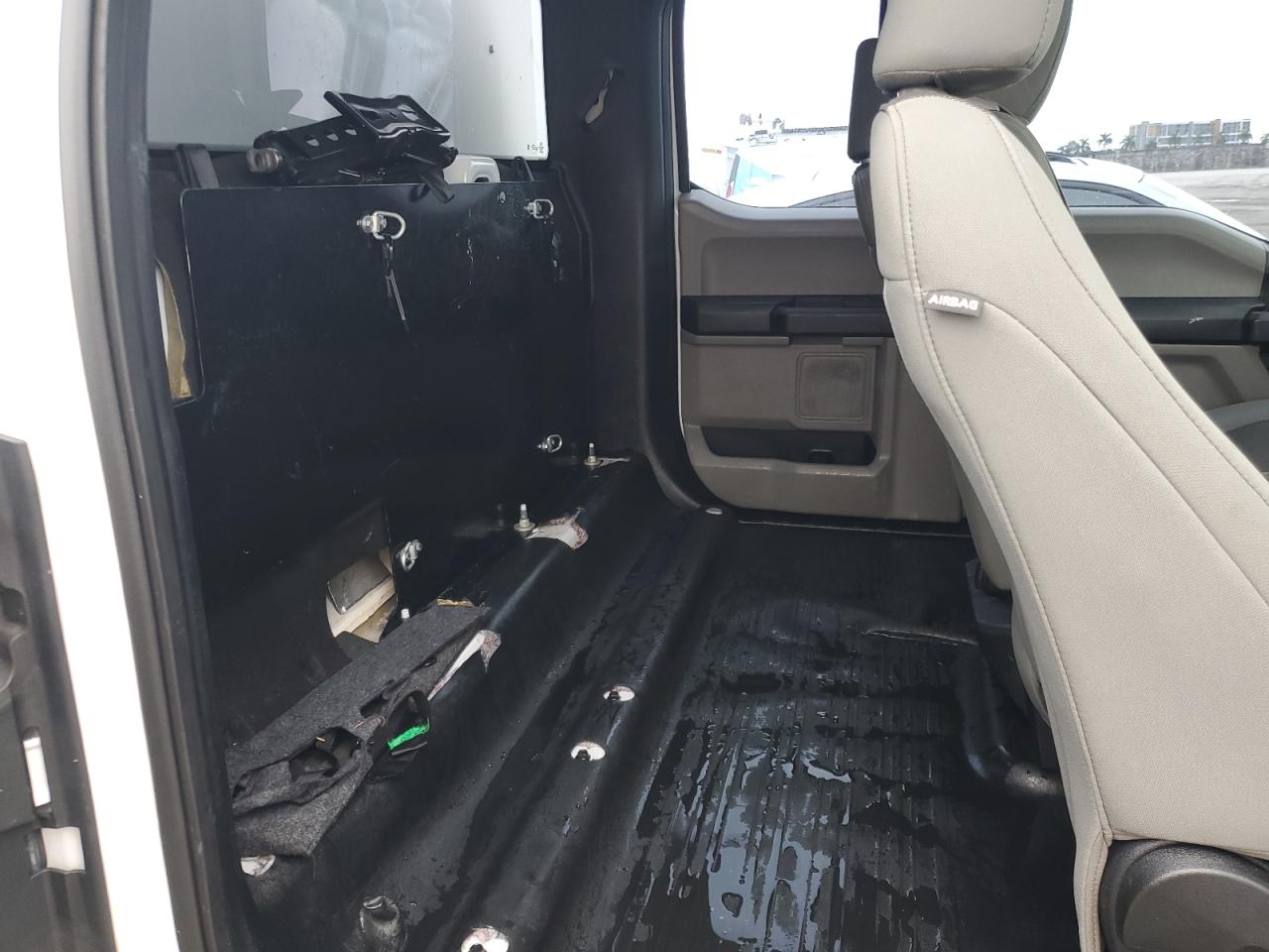 2018 Ford F150 Super Cab VIN: 1FTEX1C54JKF06208 Lot: 81642715