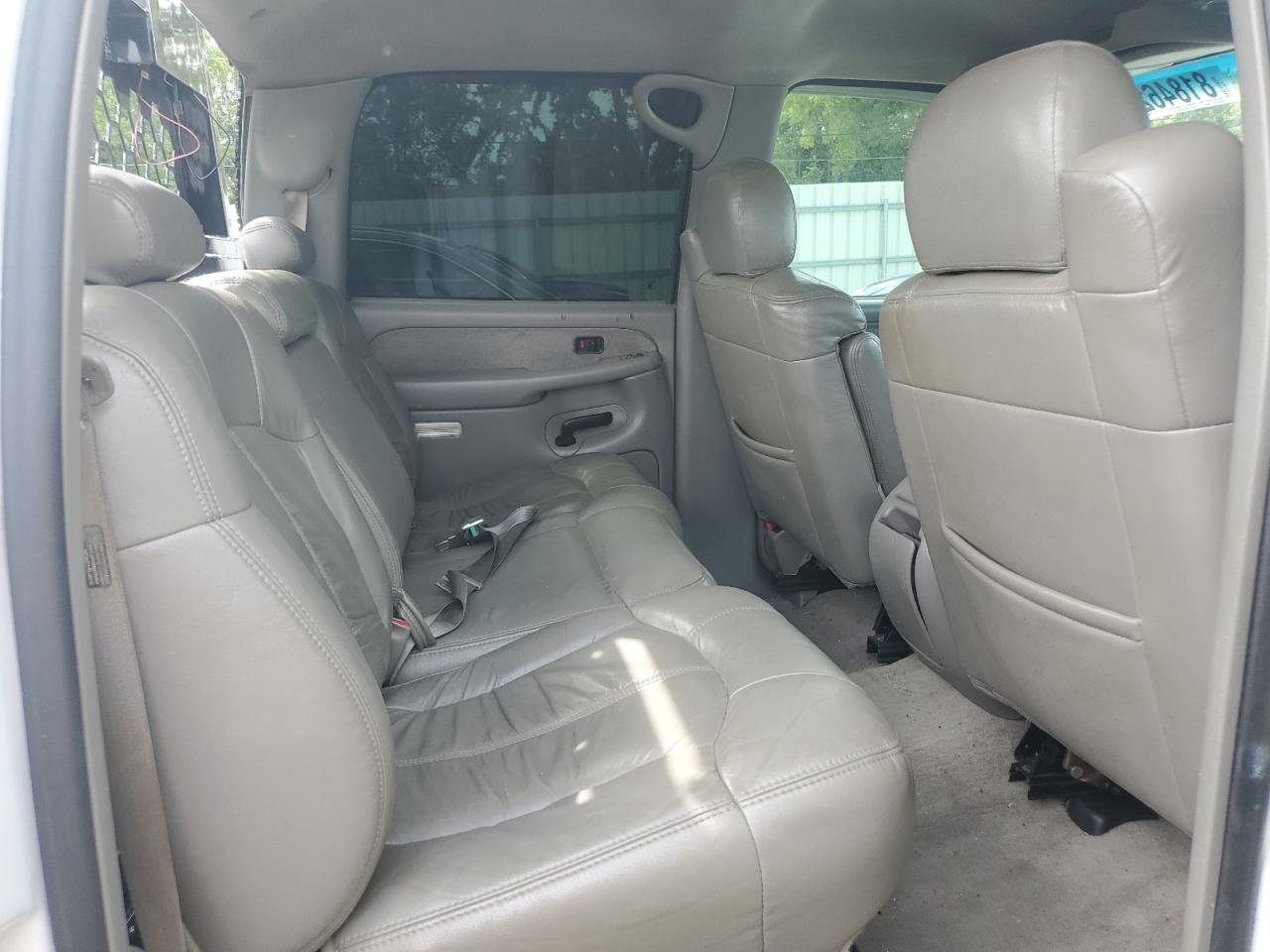 2001 Chevrolet Silverado K3500 VIN: 1GCJK33101F174069 Lot: 81846285