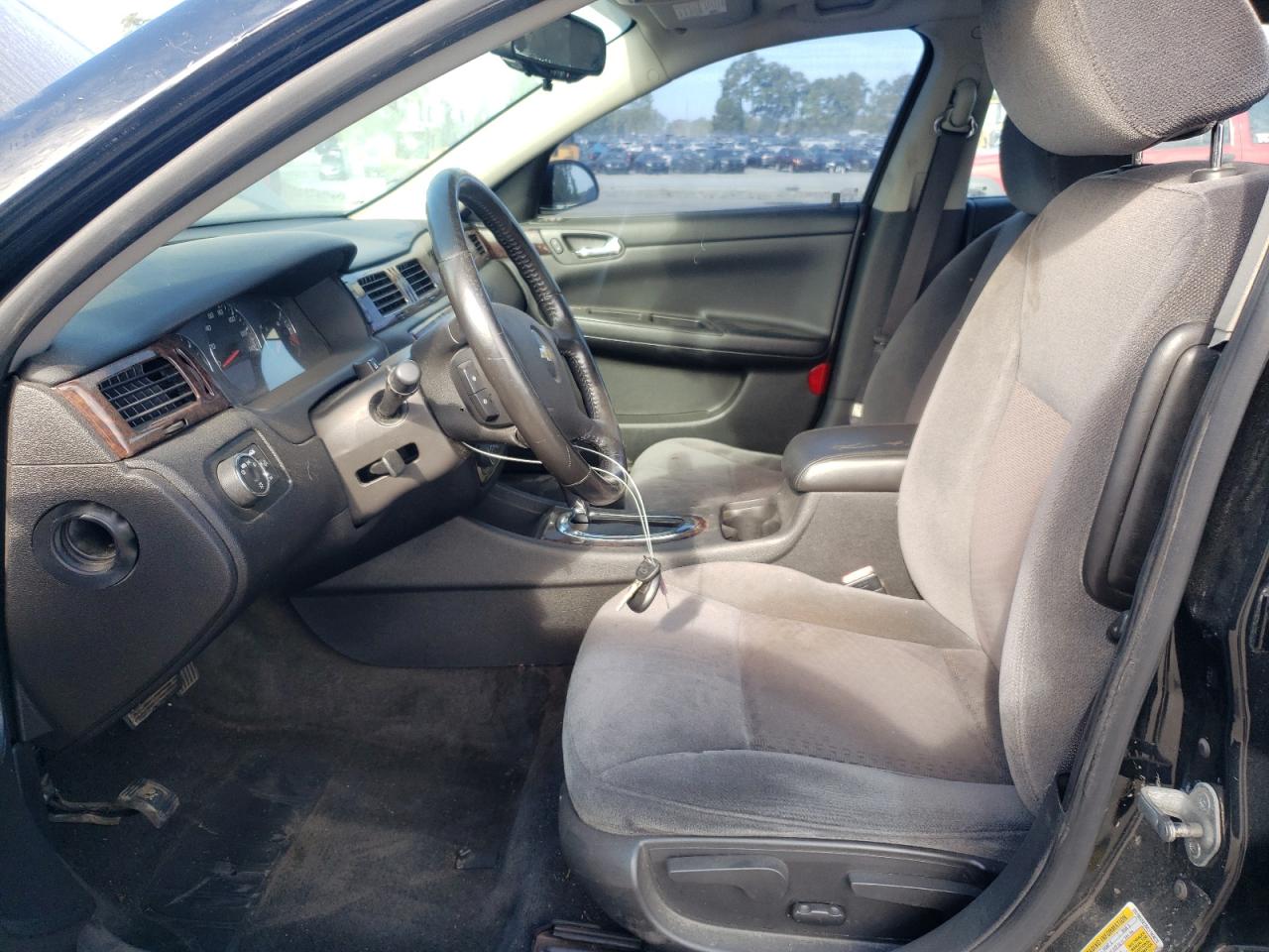 2012 Chevrolet Impala Lt VIN: 2G1WG5E35C1183872 Lot: 81556805