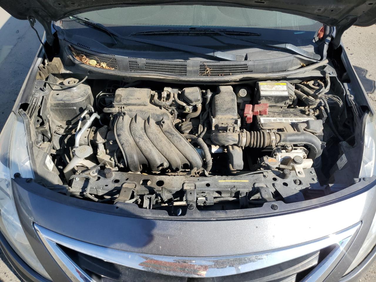 2018 Nissan Versa S VIN: 3N1CN7AP8JL812477 Lot: 81831825