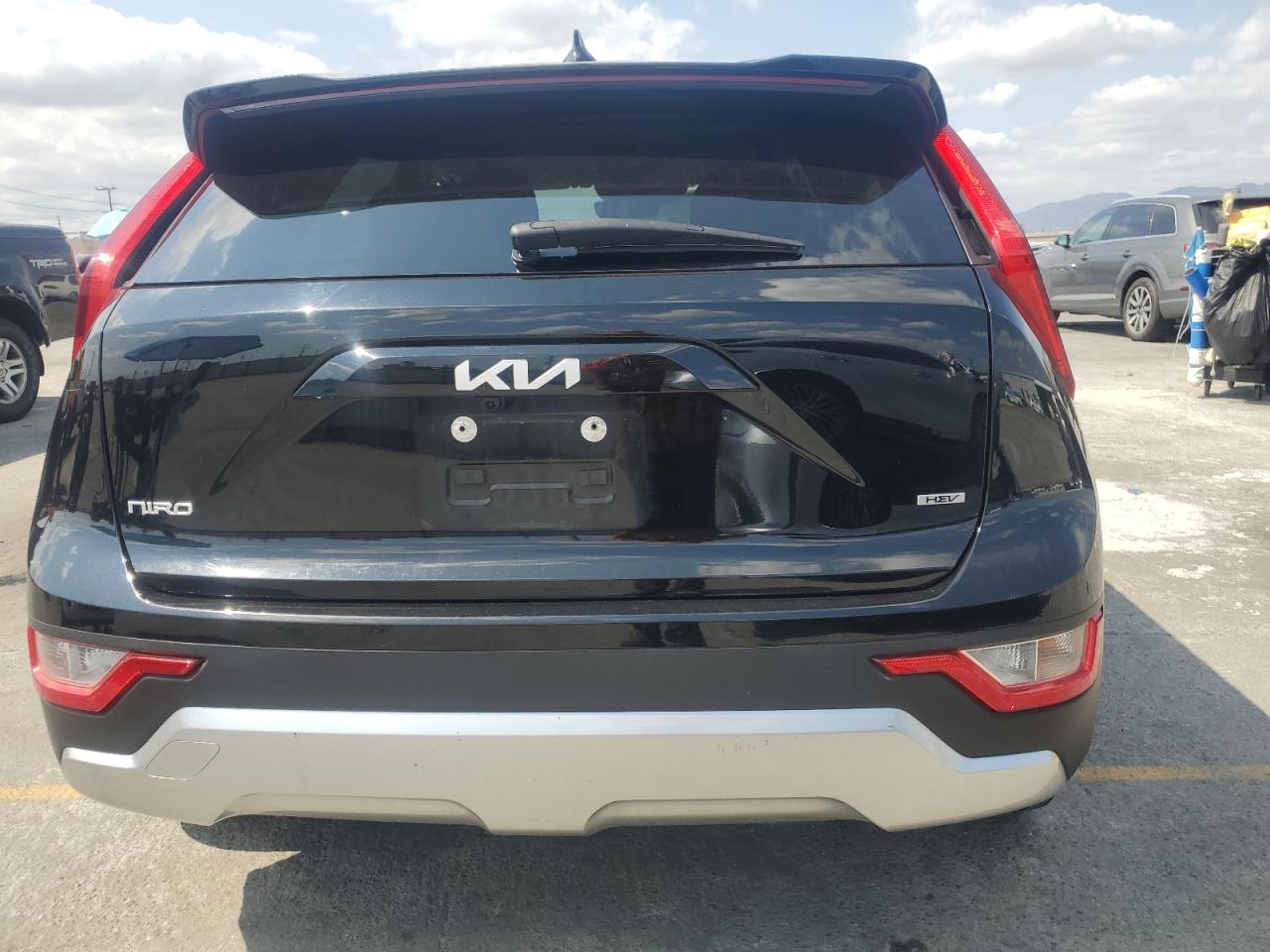 2023 Kia Niro Lx VIN: KNDCP3LE3P5088301 Lot: 80212745