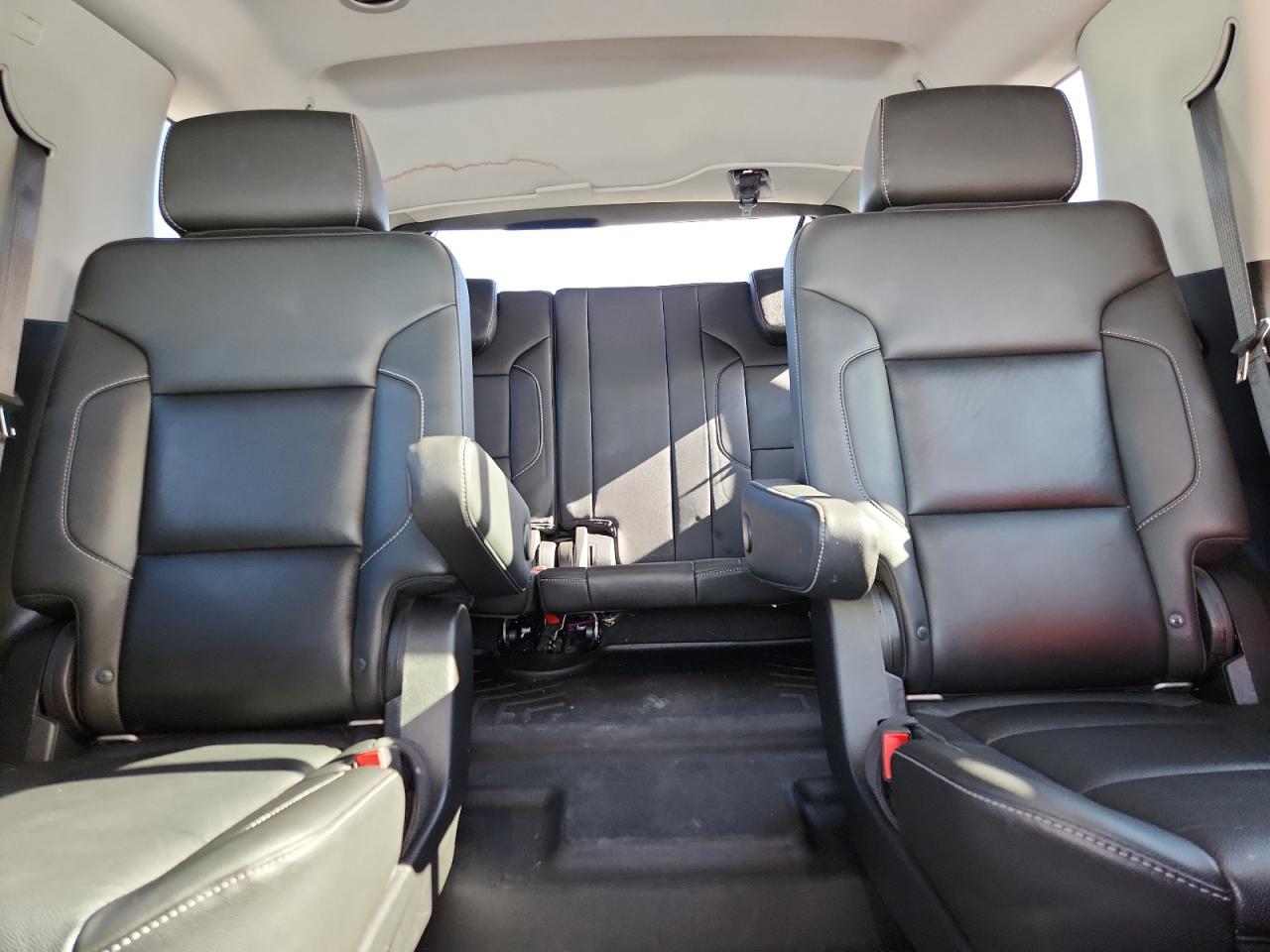 2018 Chevrolet Tahoe K1500 Lt VIN: 1GNSKBKCXJR369197 Lot: 84227515